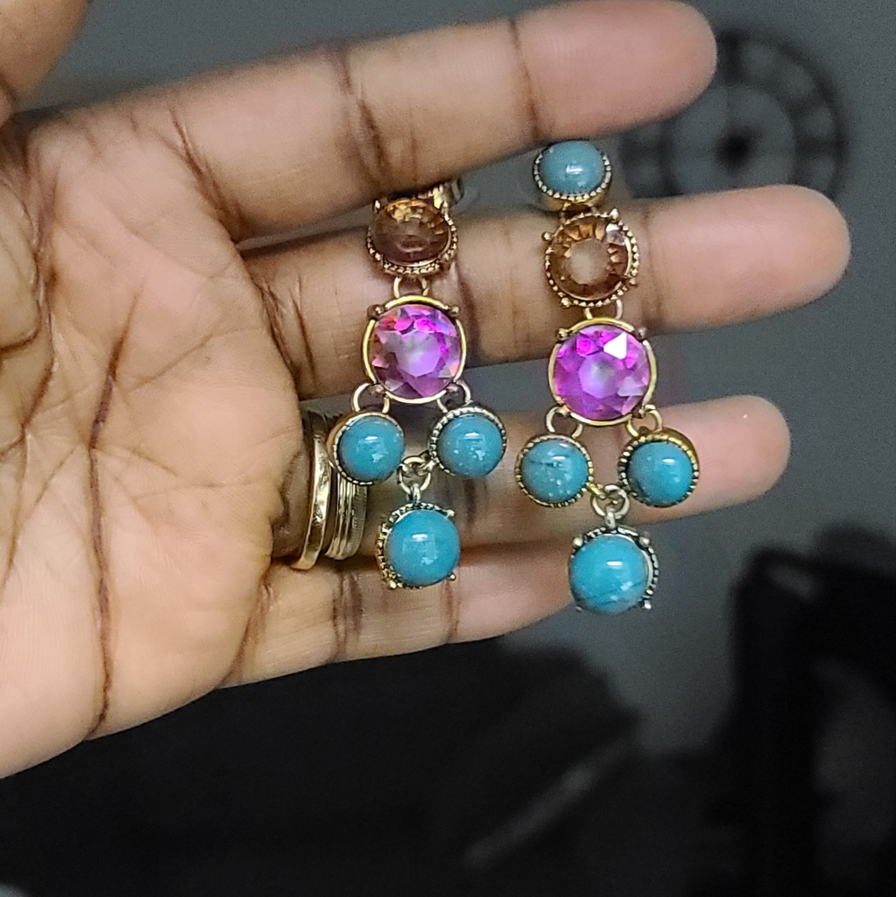MONET earring